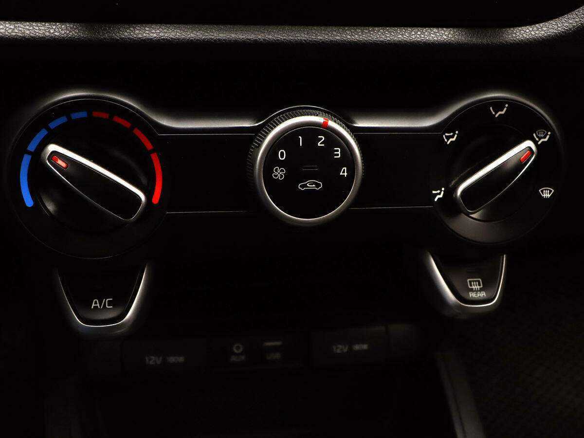 Kia Rio 2018 года с пробегом. Фото: #17