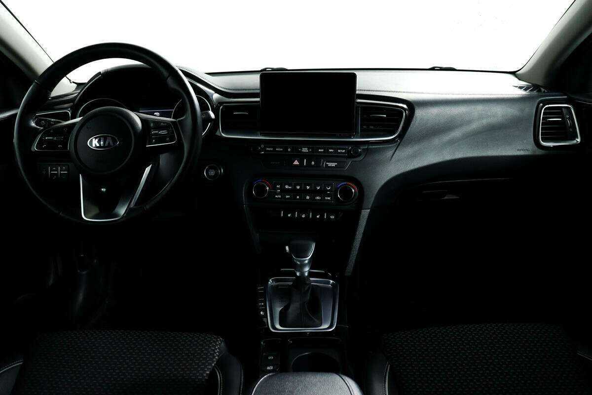 Б/У Киа Сид 2019 года. Фото: #10