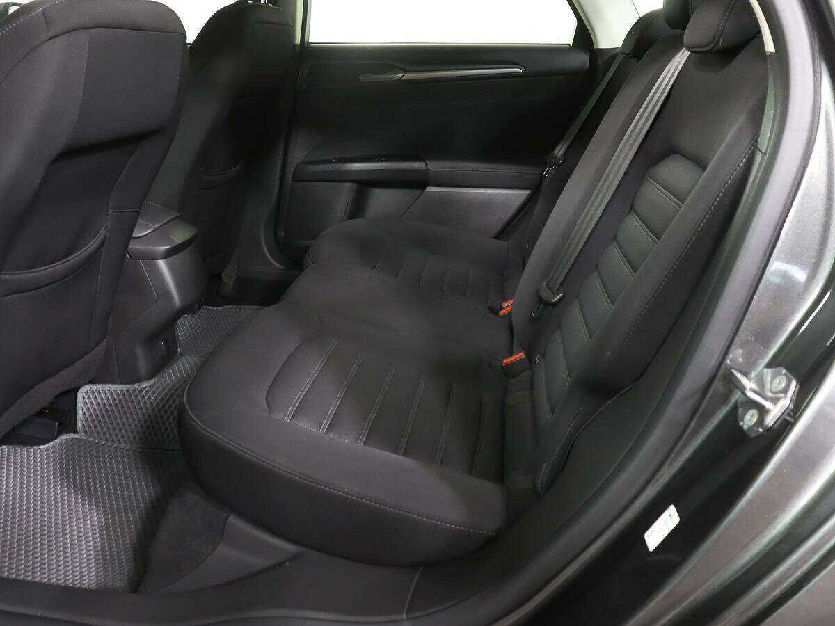 Ford Mondeo 2017 года с пробегом. Фото: #8