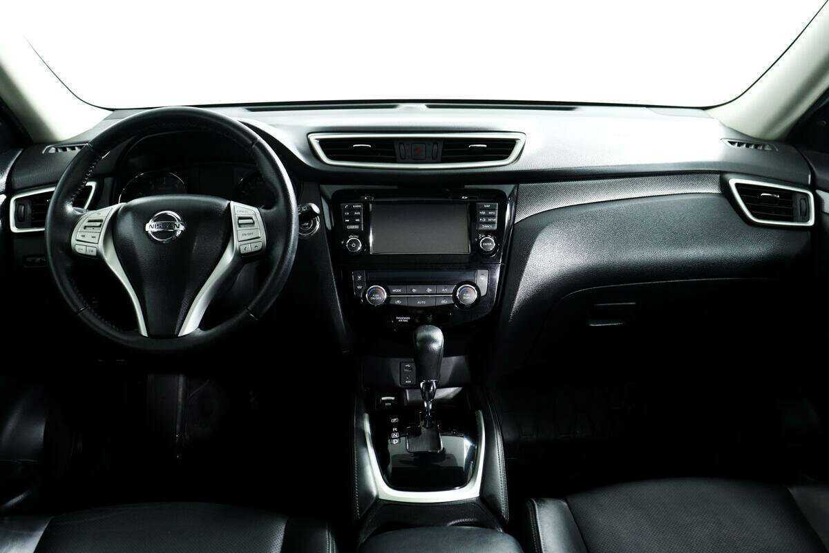 Б/У Ниссан Икс-Трейл 2018 года. Фото: #10