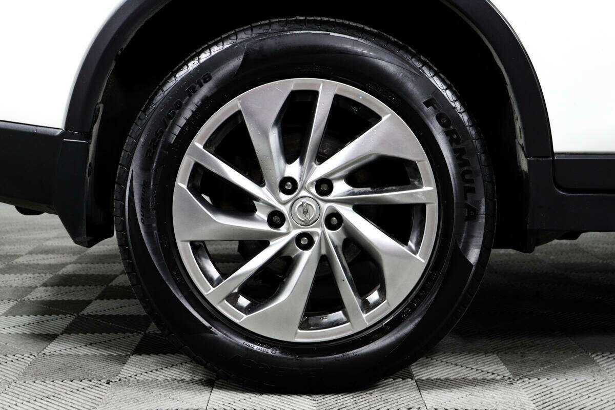 Б/У Ниссан Икс-Трейл 2018 года. Фото: #13