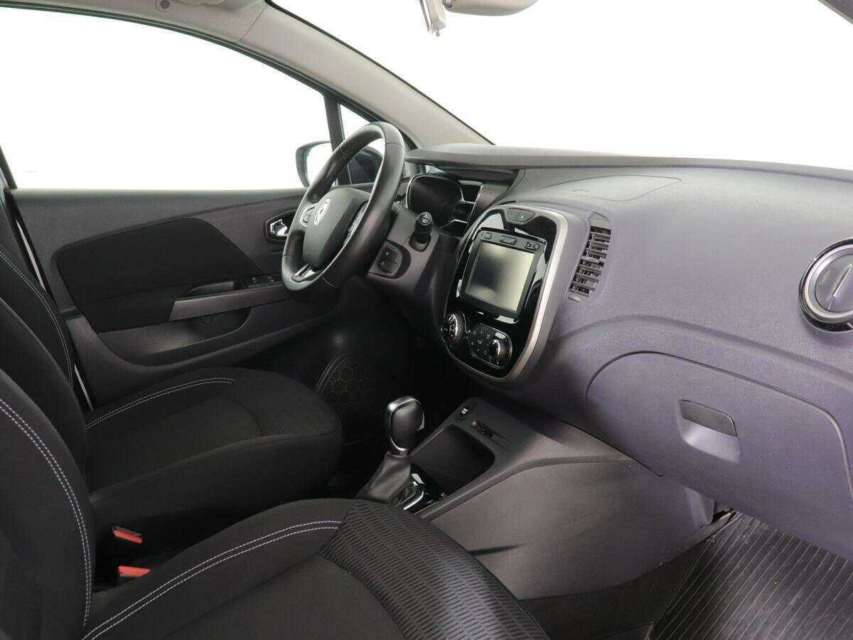 Renault Kaptur 2016 года с пробегом. Фото: #8