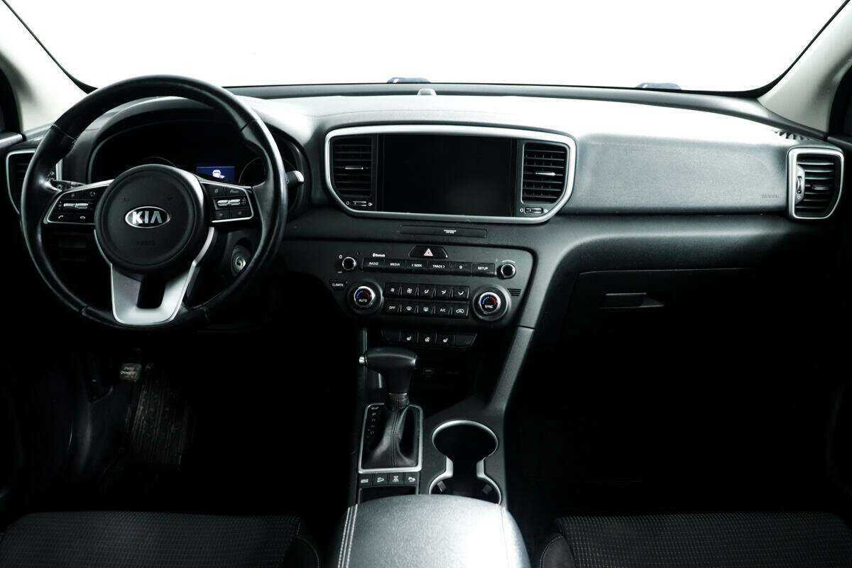 Б/У Киа Спортейдж 2020 года. Фото: #10