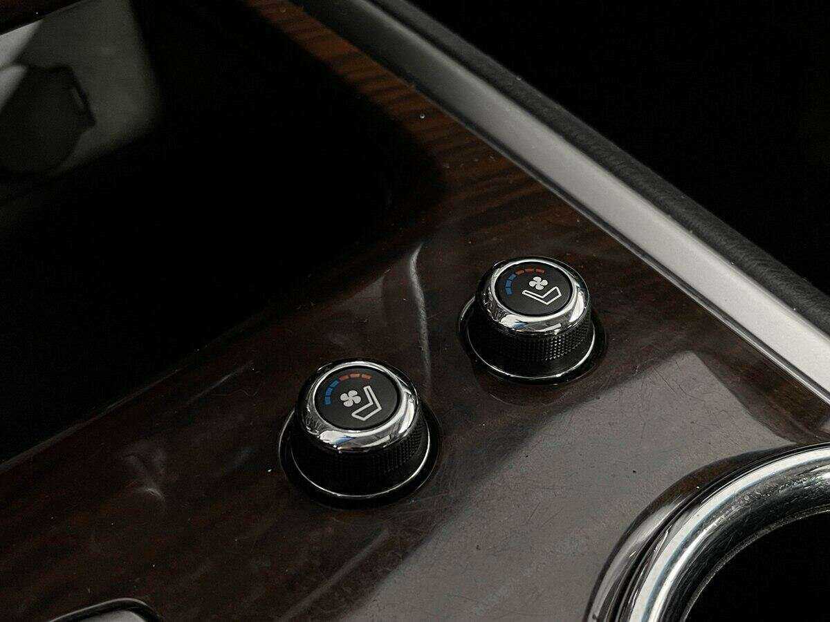 Б/У Ниссан Патфайндер 2015 года. Фото: #10