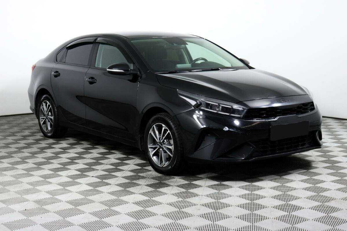 Б/У Киа Церато 2021 года. Фото: #2