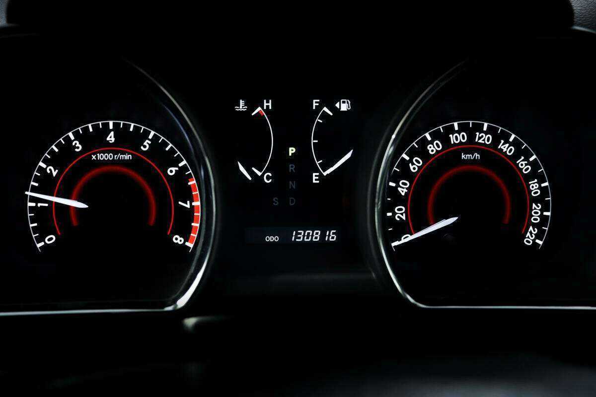 Б/У Тойота Хайлэндер 2012 года. Фото: #9