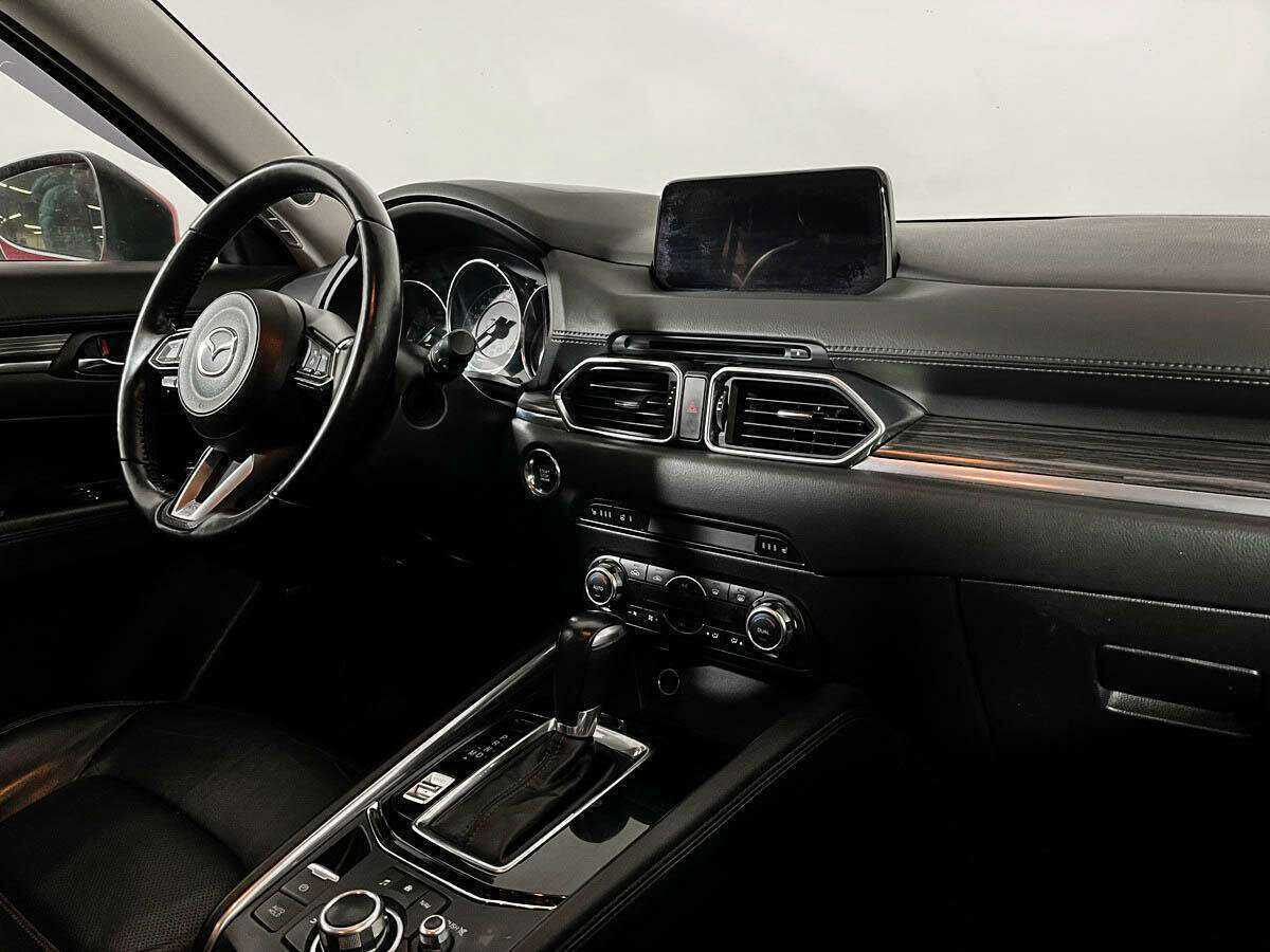Б/У Мазда Ц-Икс-5 2018 года. Фото: #8