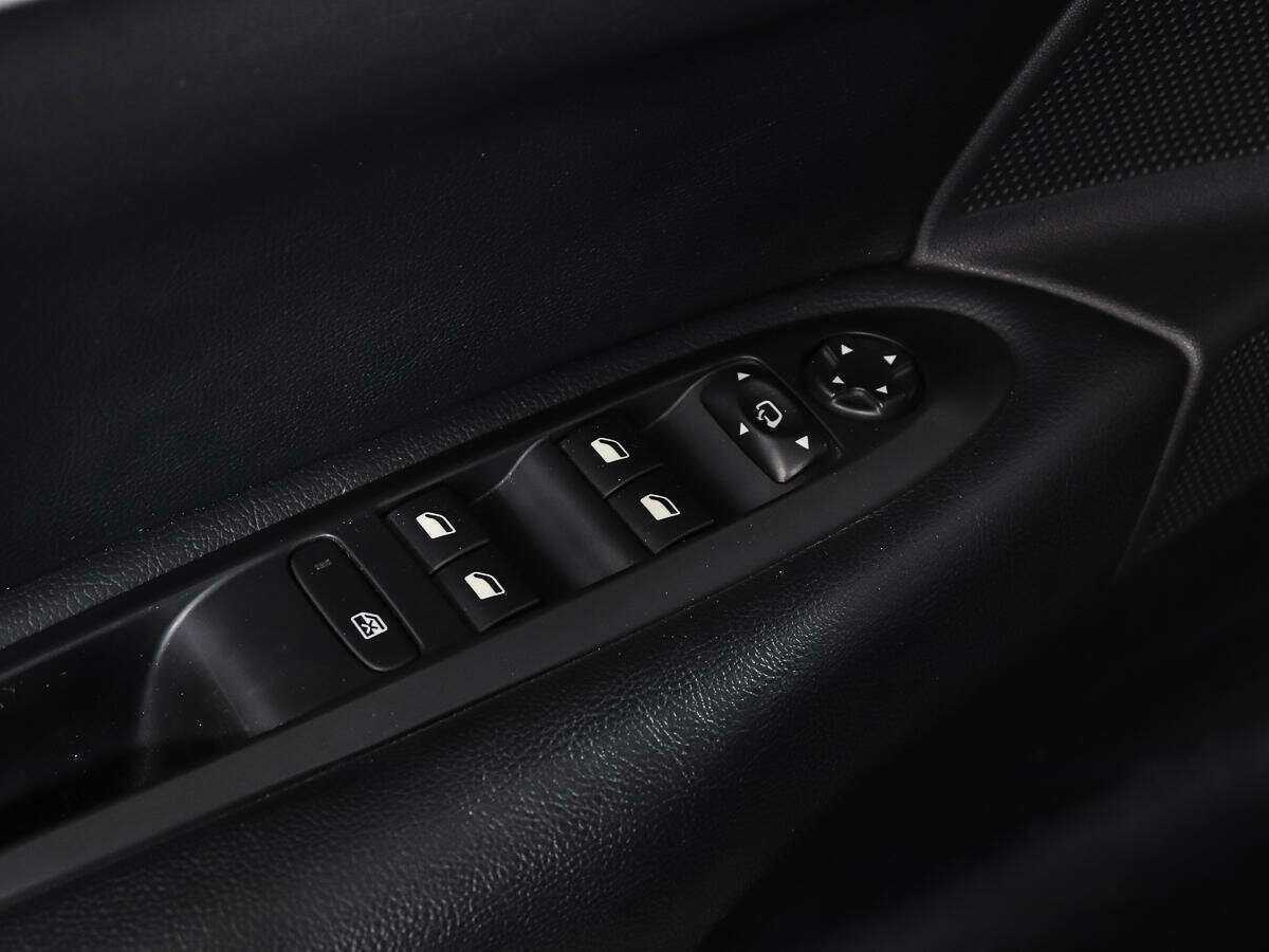 Citroen C4 2018 года с пробегом. Фото: #12