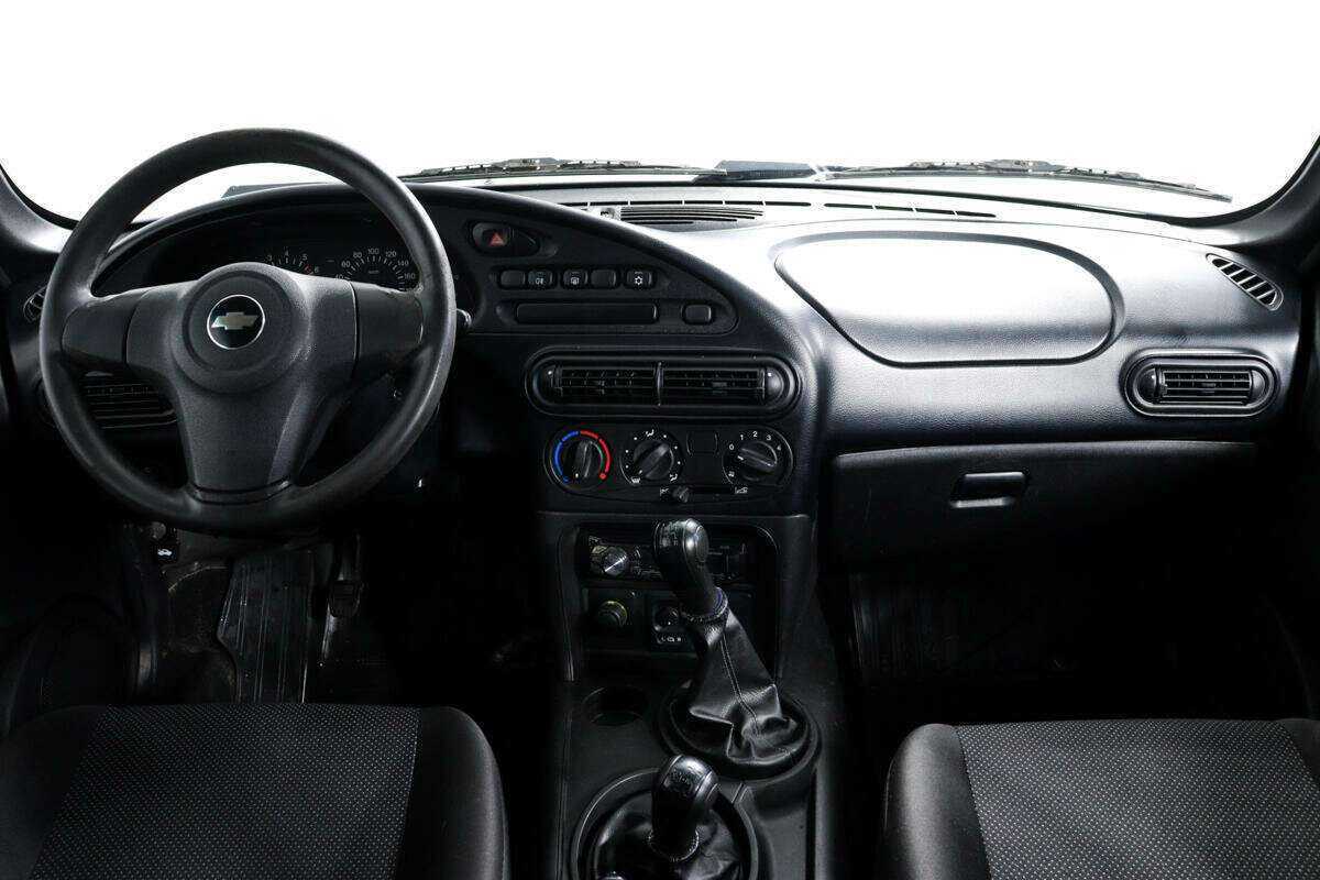 Chevrolet Niva 2014 года с пробегом. Фото: #10