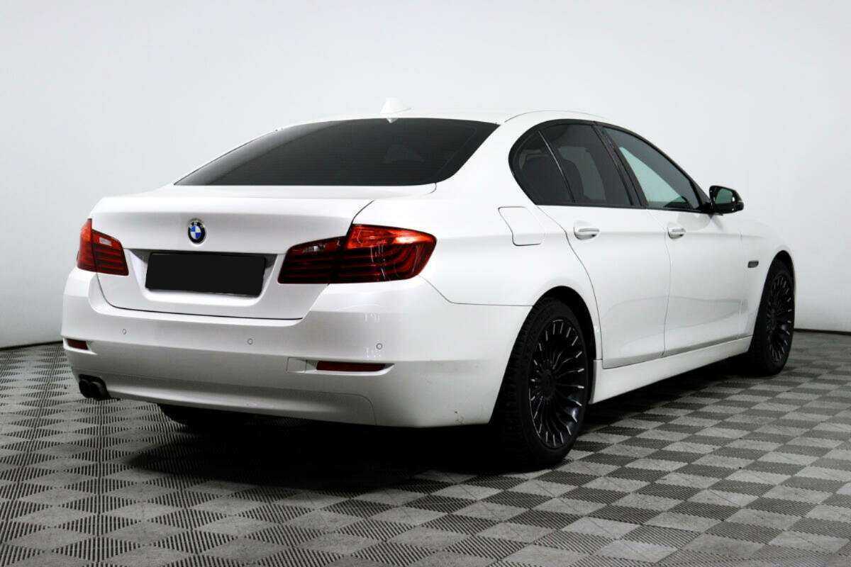 BMW 5 серии 2016 года с пробегом. Фото: #4