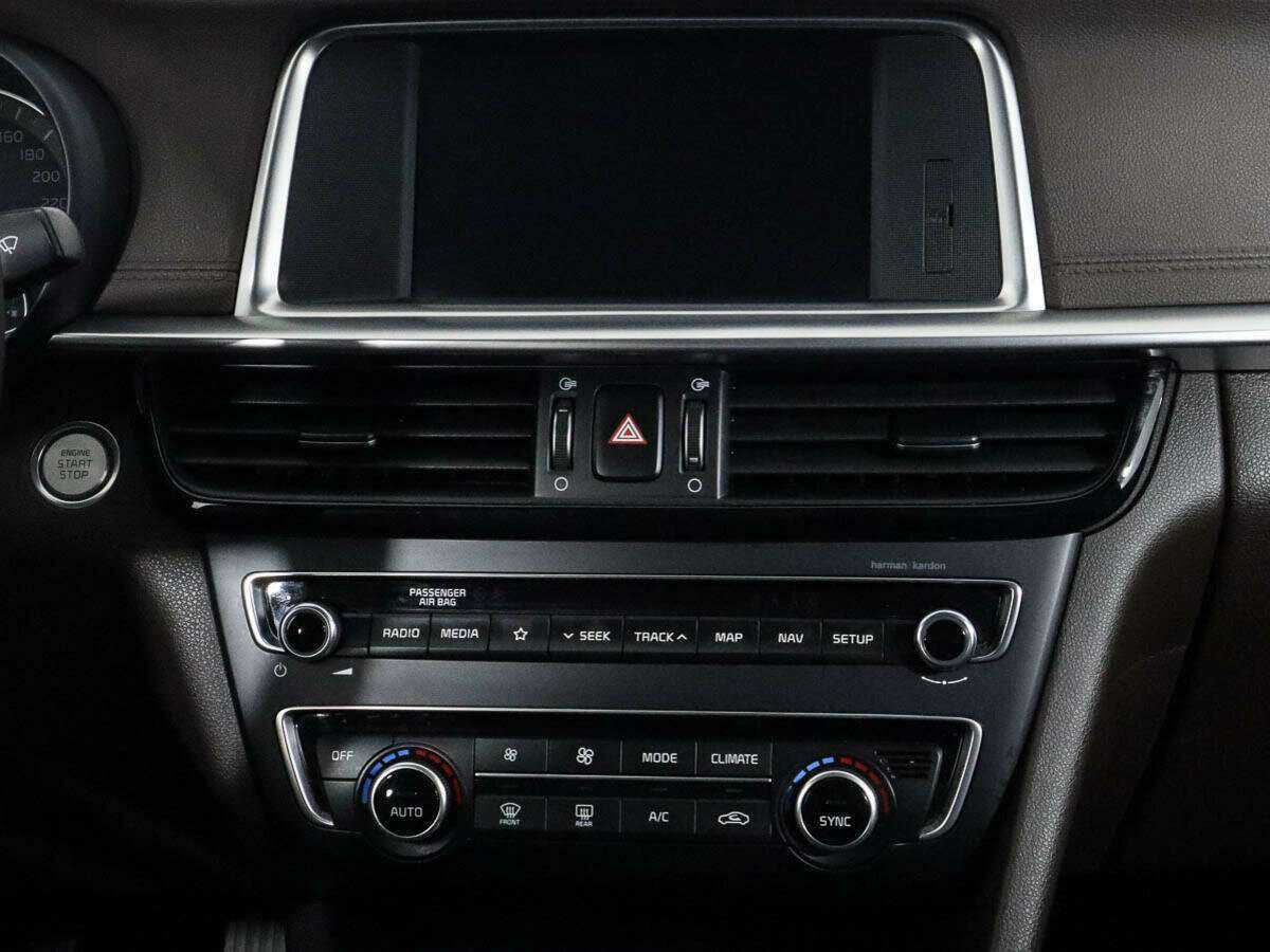 Б/У Киа Оптима 2018 года. Фото: #9