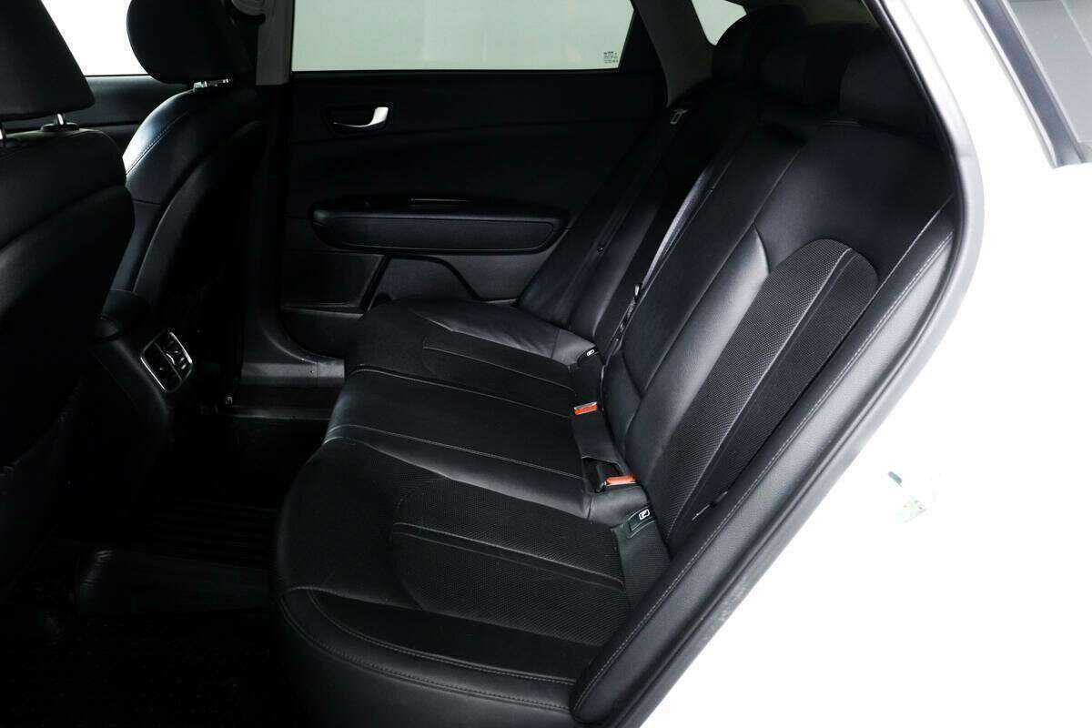 Б/У Киа Оптима 2019 года. Фото: #11