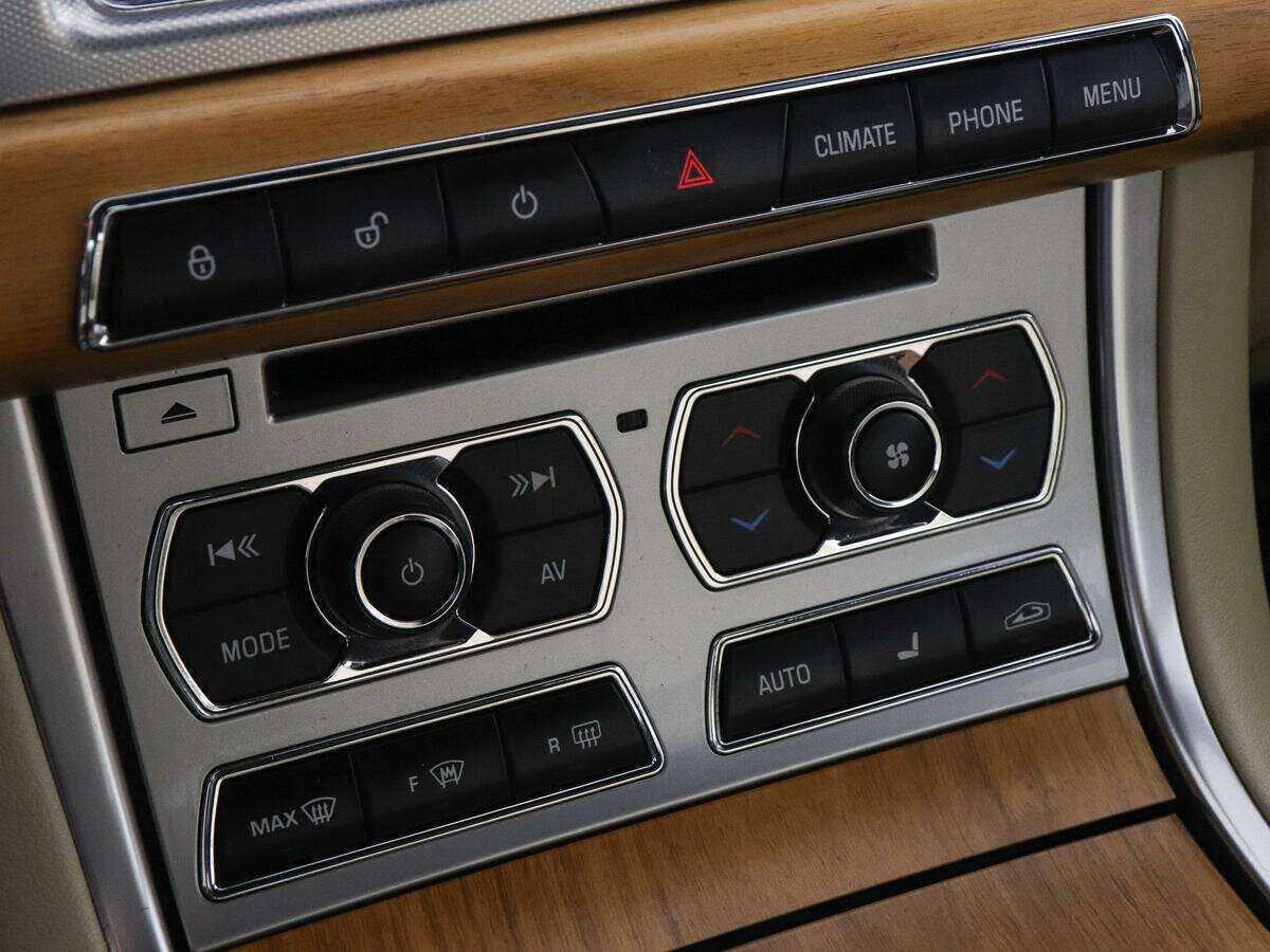 Jaguar XF 2014 года с пробегом. Фото: #13