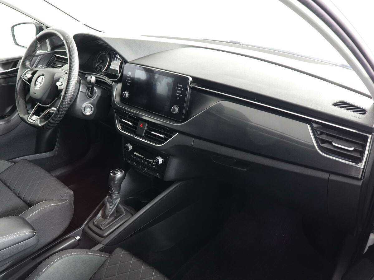 Skoda Rapid 2021 года с пробегом. Фото: #9