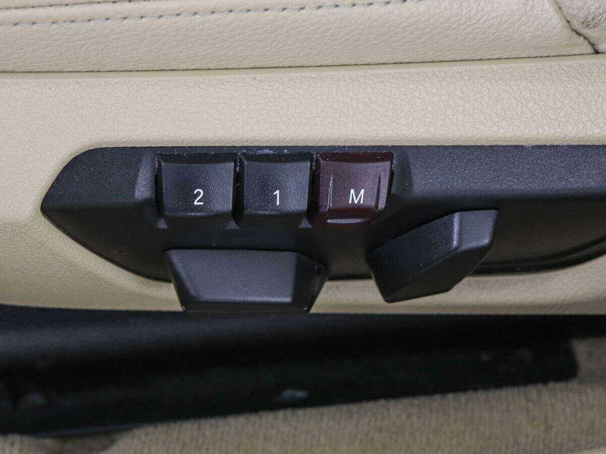 BMW 3 серии 2012 года с пробегом. Фото: #10