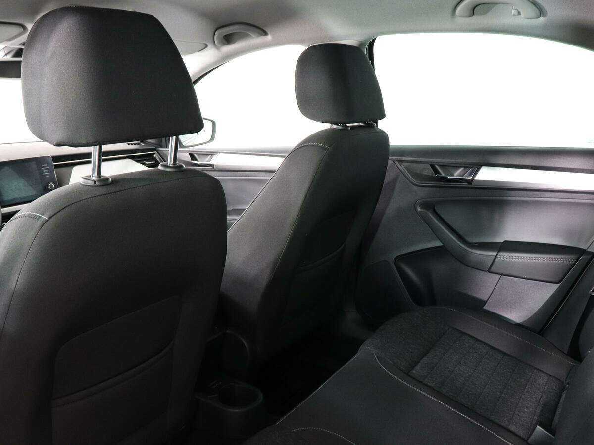 Skoda Rapid 2020 года с пробегом. Фото: #12