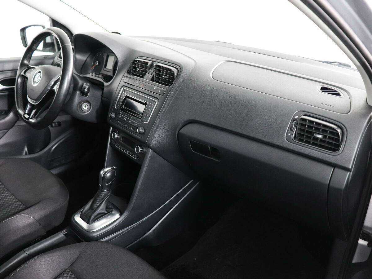 Volkswagen Polo 2016 года с пробегом. Фото: #9