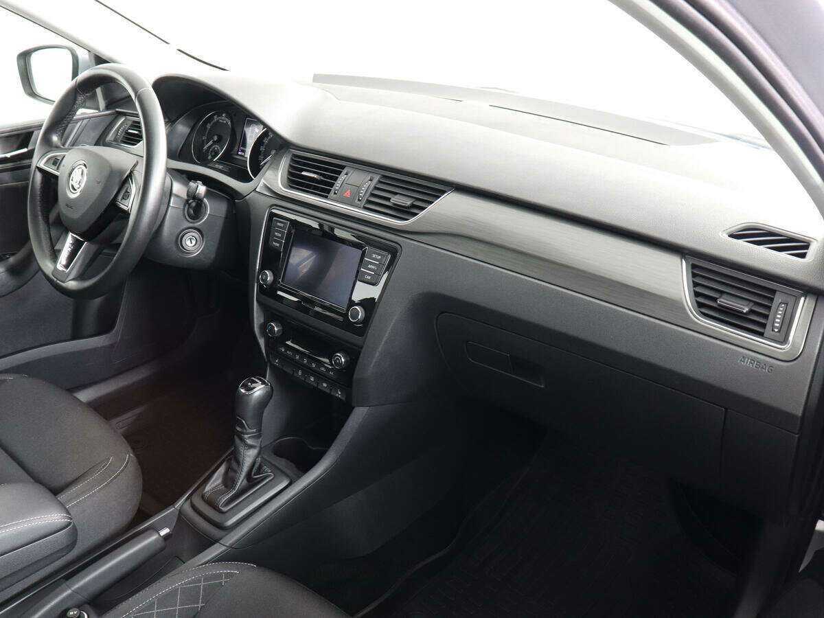 Skoda Rapid 2019 года с пробегом. Фото: #8