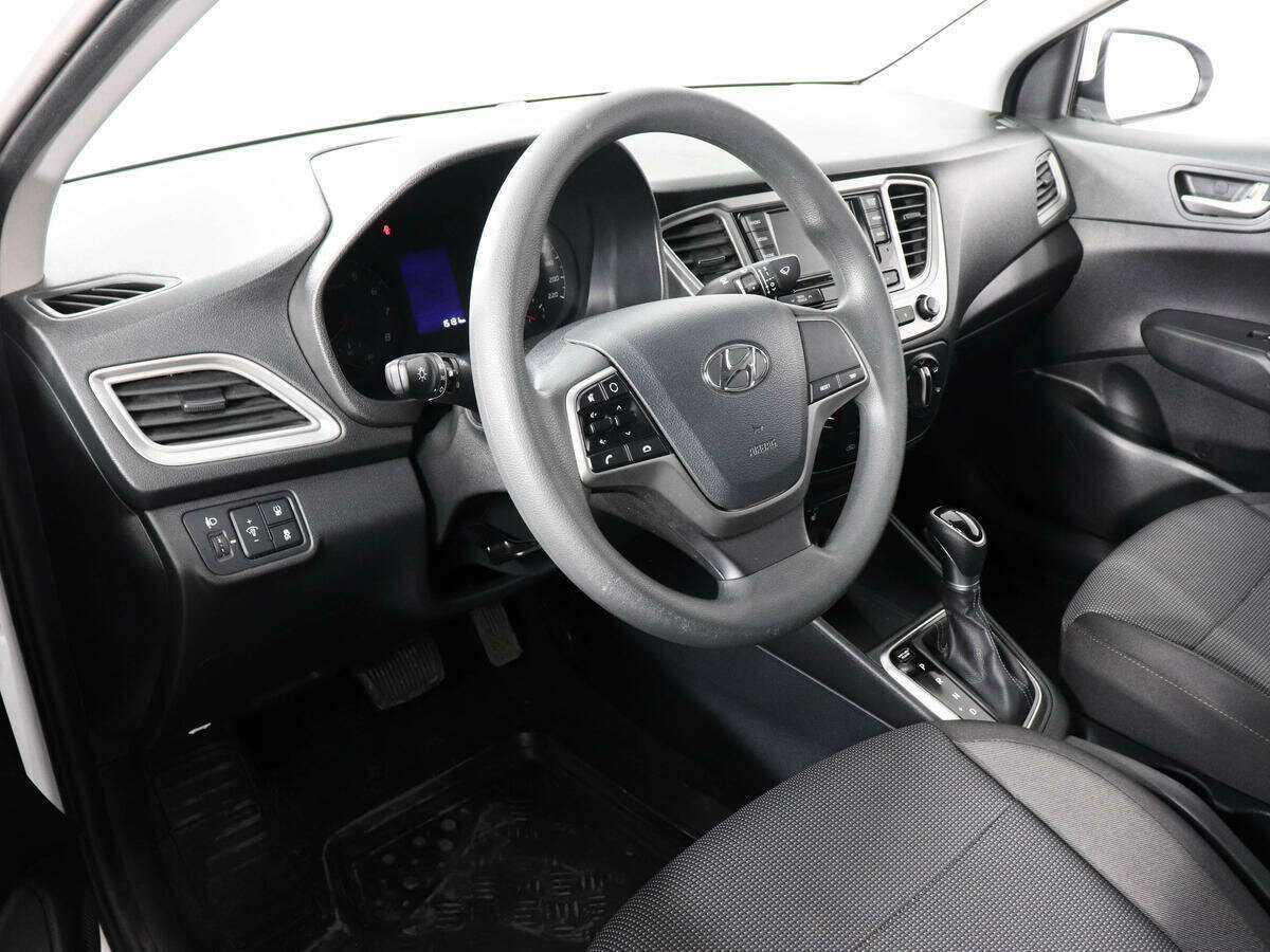 Hyundai Solaris 2022 года с пробегом. Фото: #7