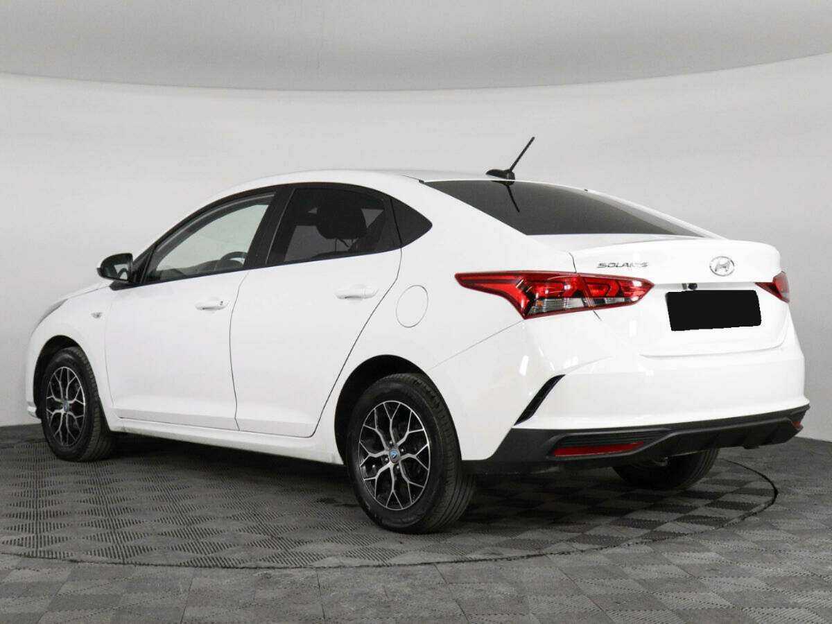 Hyundai Solaris 2022 года с пробегом. Фото: #5