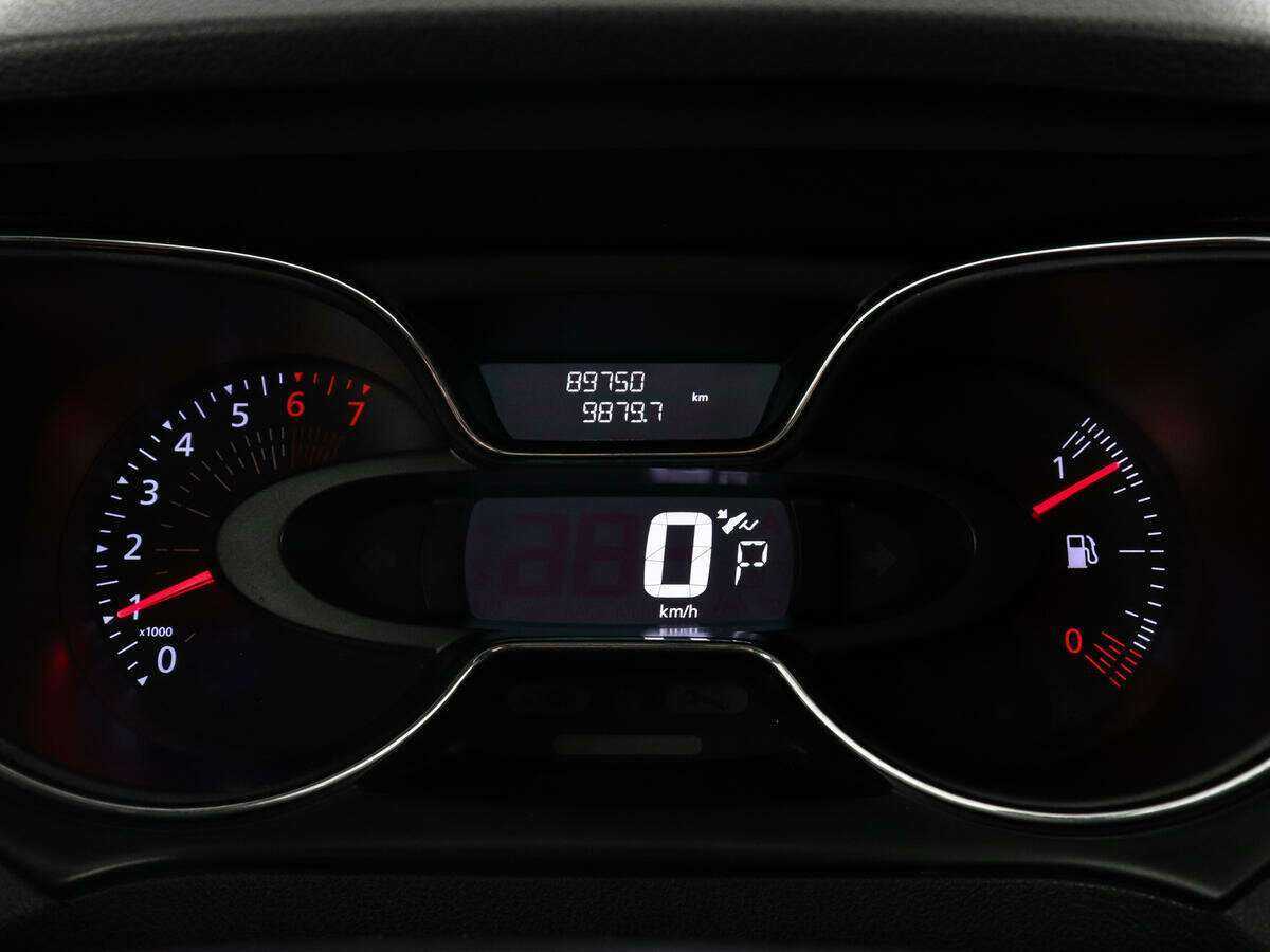 Renault Kaptur 2017 года с пробегом. Фото: #10