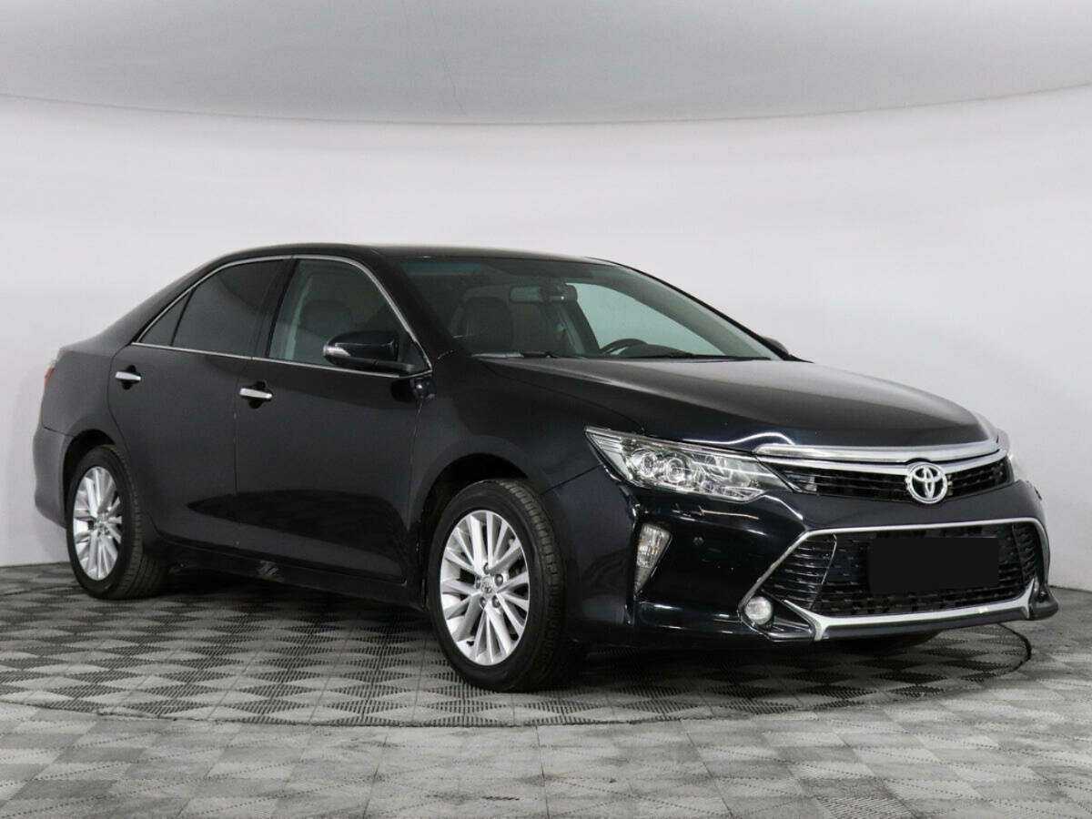 Toyota Camry 2015 года с пробегом. Фото: #2
