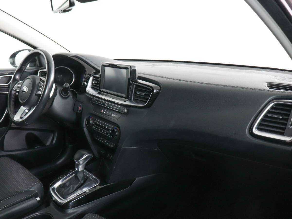 Kia Ceed 2019 года с пробегом. Фото: #9