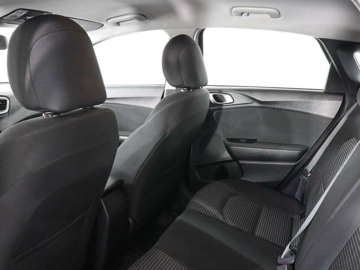 Kia Ceed 2019 года с пробегом. Фото: #10