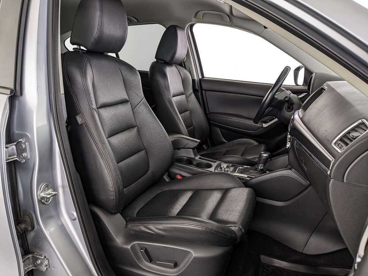 Б/У Мазда Ц-Икс-5 2016 года. Фото: #17