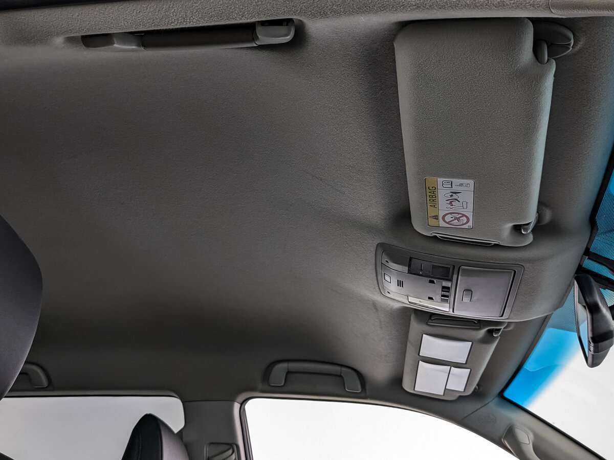 Toyota Land Cruiser Prado 2016 года с пробегом. Фото: #16