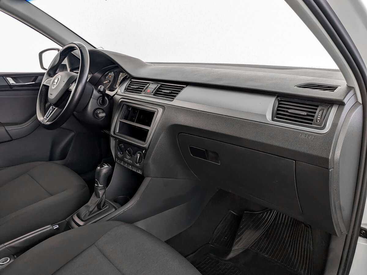 Б/У Шкода Рапид 2019 года. Фото: #10