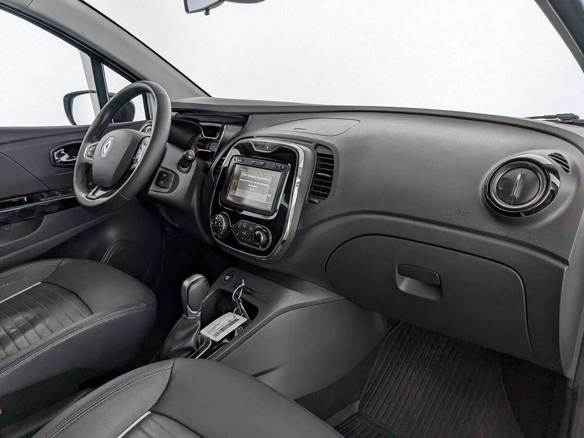 Б/У Рено Каптюр 2019 года. Фото: #7