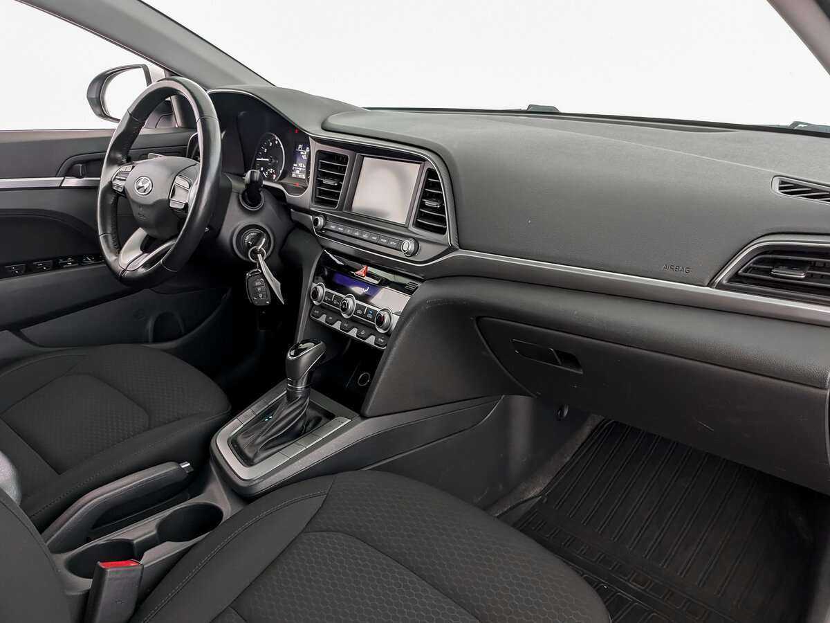 Б/У Хендай Елантра 2020 года. Фото: #8