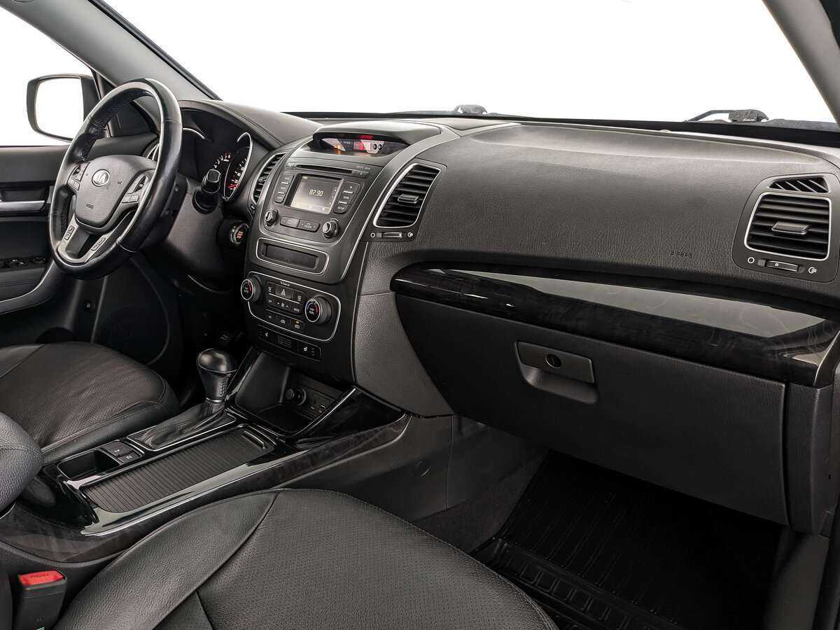 Б/У Киа Соренто 2017 года. Фото: #10