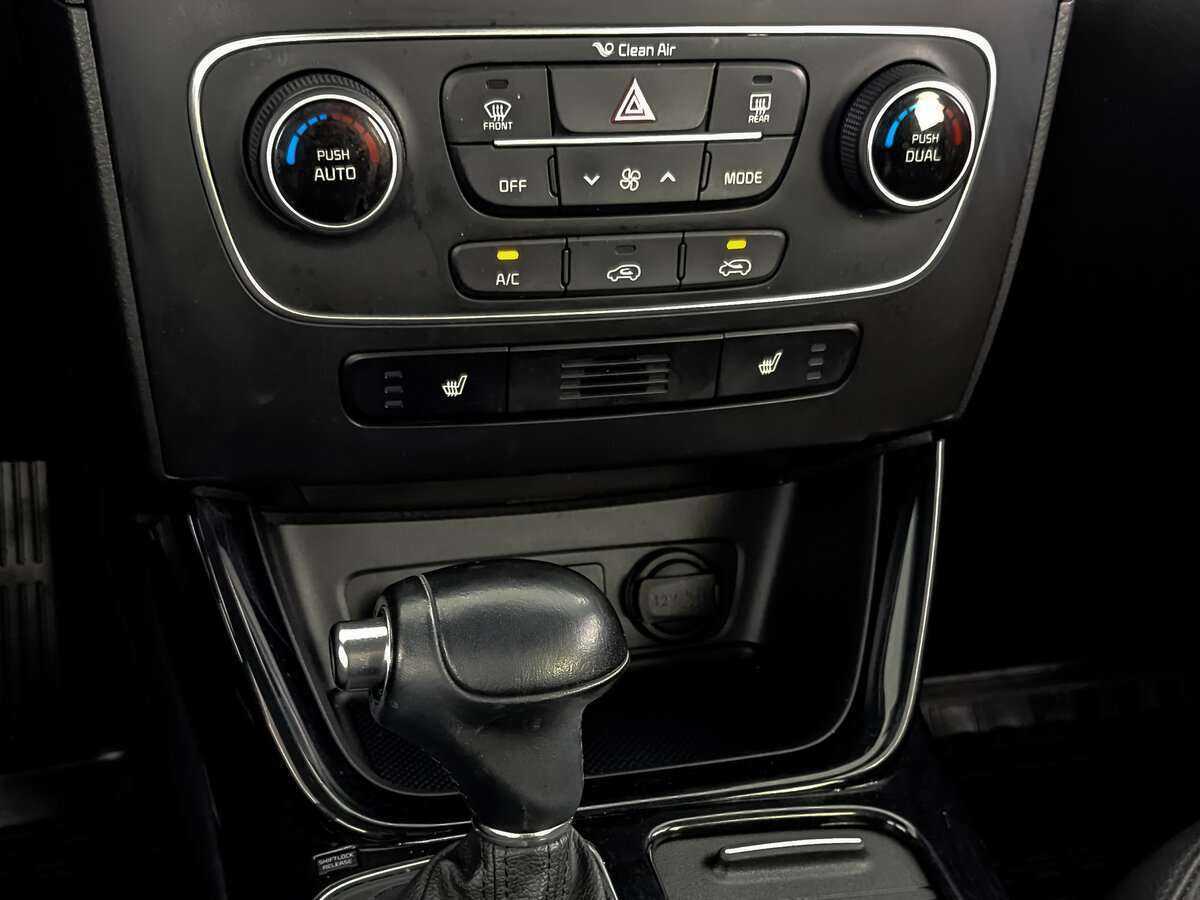 Б/У Киа Соренто 2017 года. Фото: #22