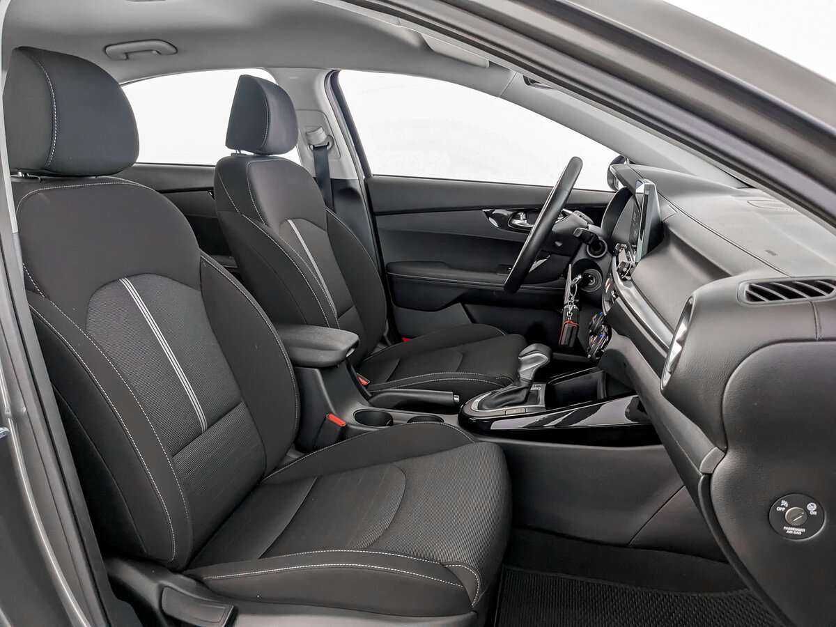 Б/У Киа Церато 2021 года. Фото: #18