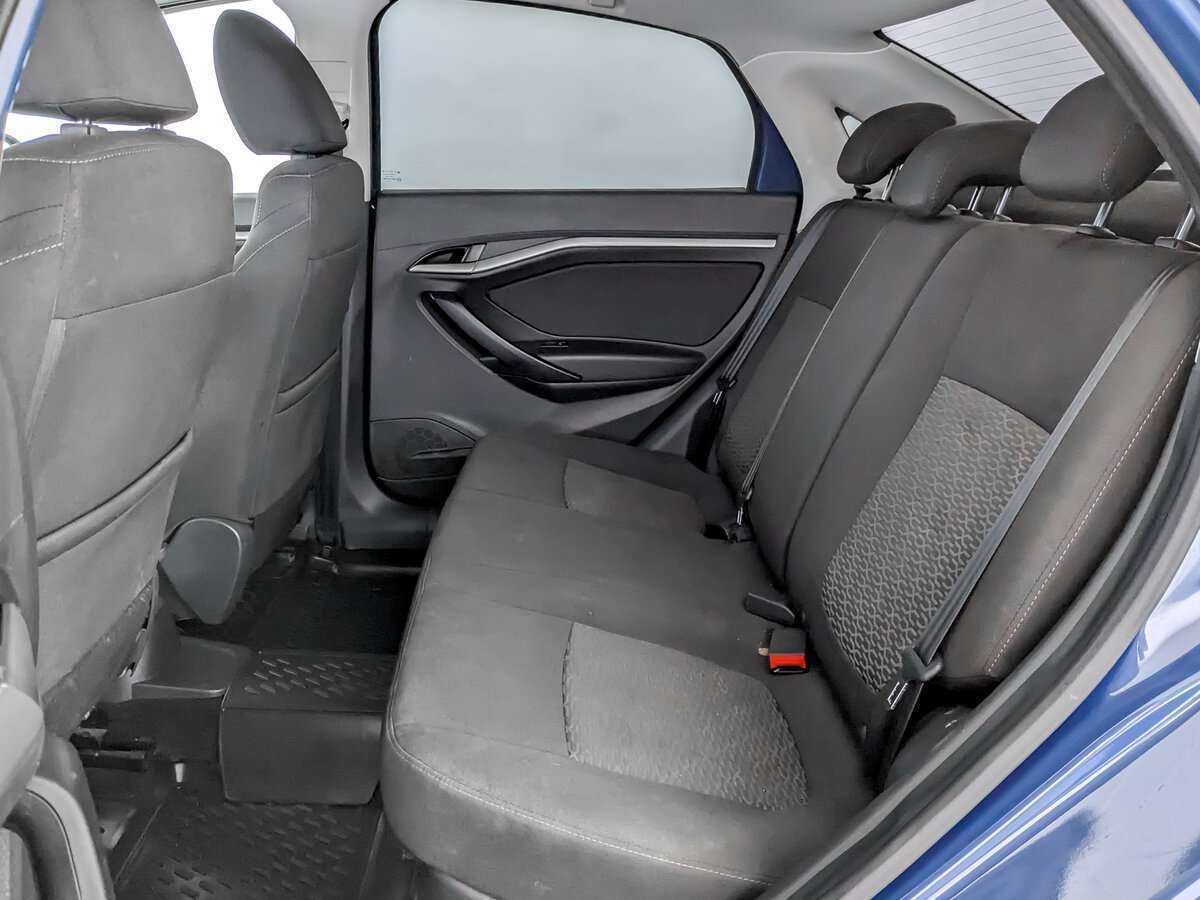 Lada (ВАЗ) Vesta 2017 года с пробегом. Фото: #9