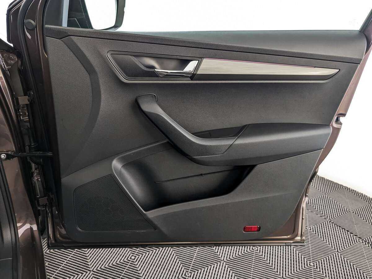 Б/У Шкода Карок 2020 года. Фото: #19