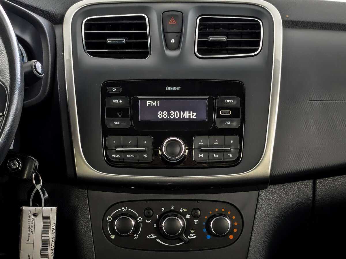 Б/У Рено Логан 2017 года. Фото: #12