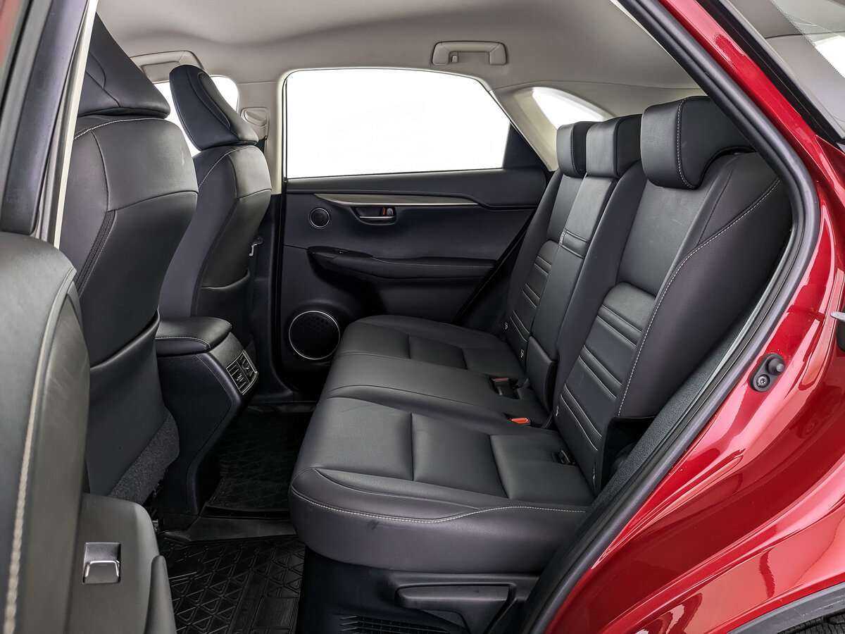 Lexus NX 2019 года с пробегом. Фото: #16