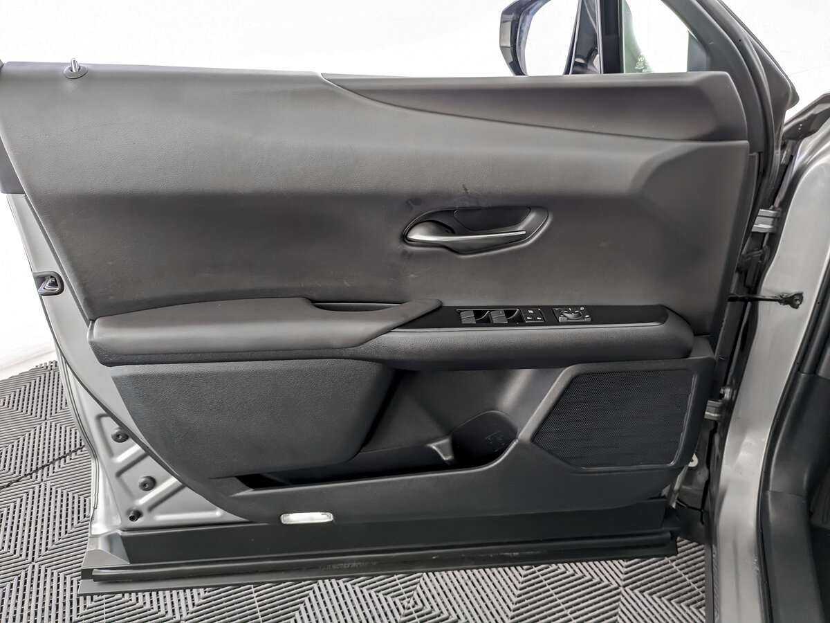 Lexus UX 2020 года с пробегом. Фото: #14