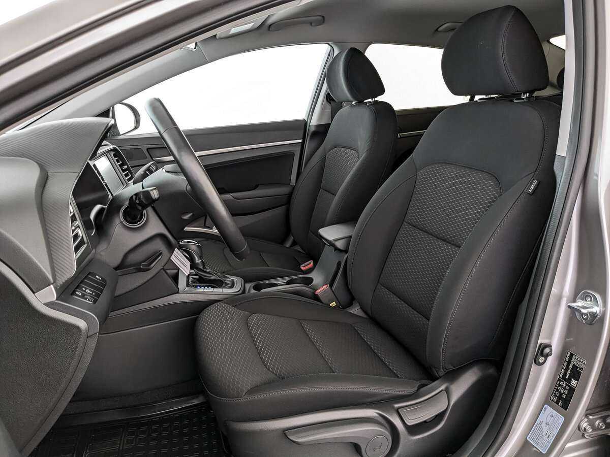 Б/У Хендай Елантра 2019 года. Фото: #15