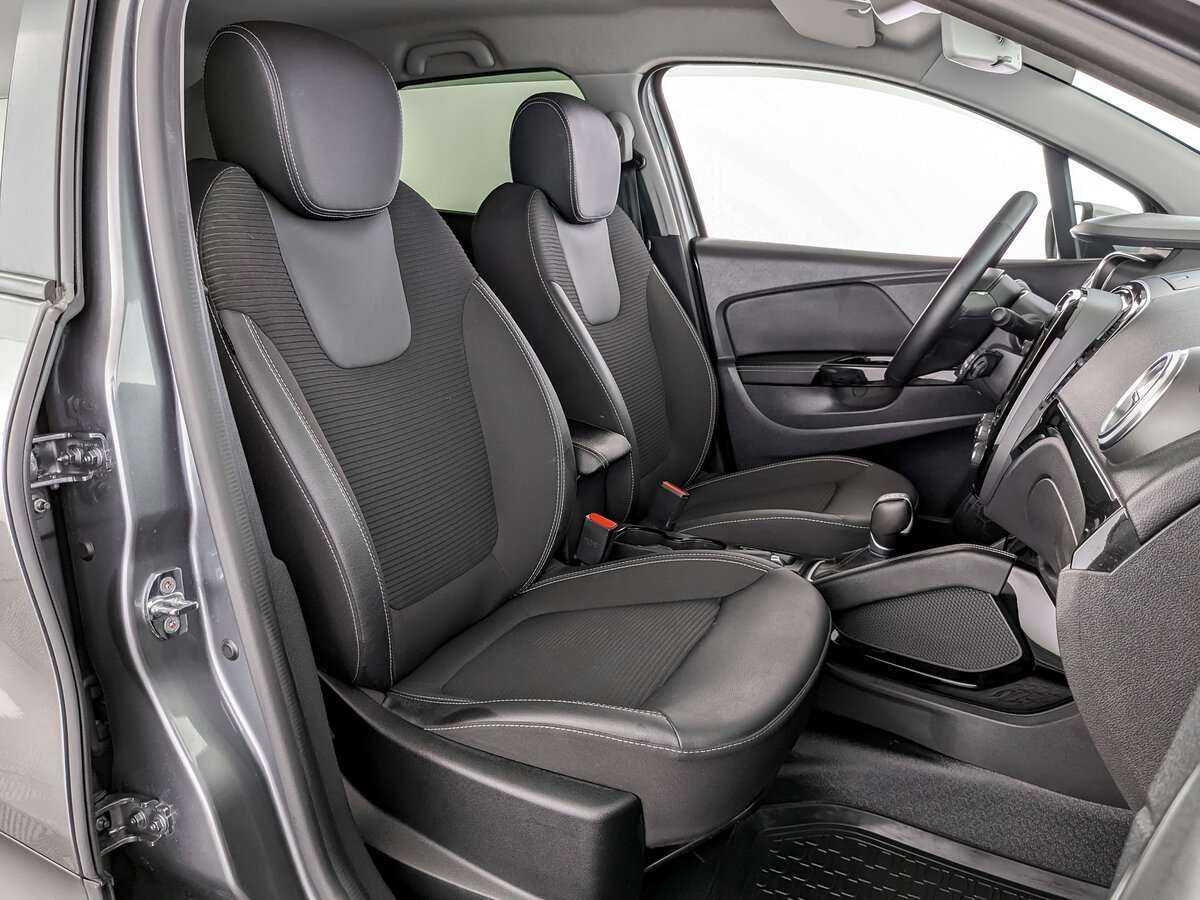 Б/У Рено Каптюр 2021 года. Фото: #18