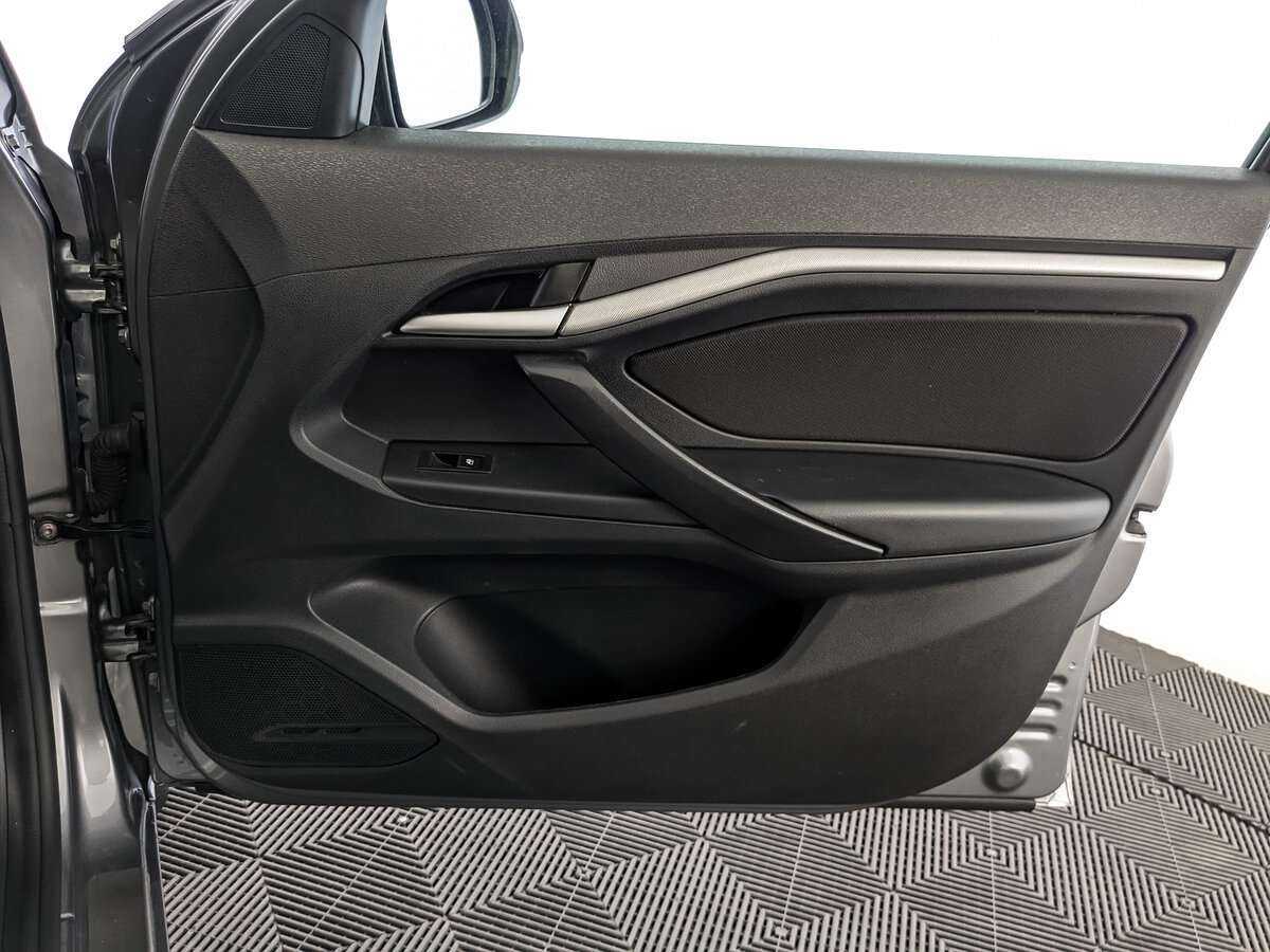 Lada (ВАЗ) Vesta 2021 года с пробегом. Фото: #19