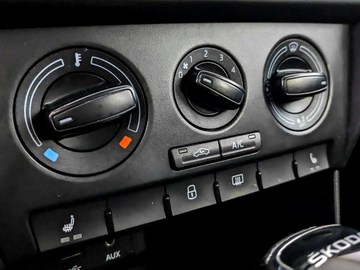 Skoda Rapid 2016 года с пробегом. Фото: #19