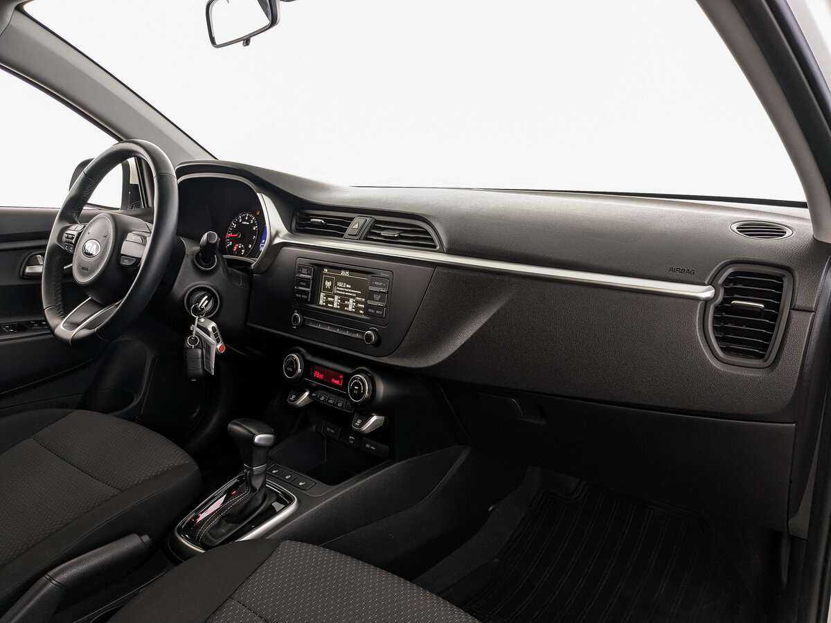 Б/У Киа Рио 2021 года. Фото: #12