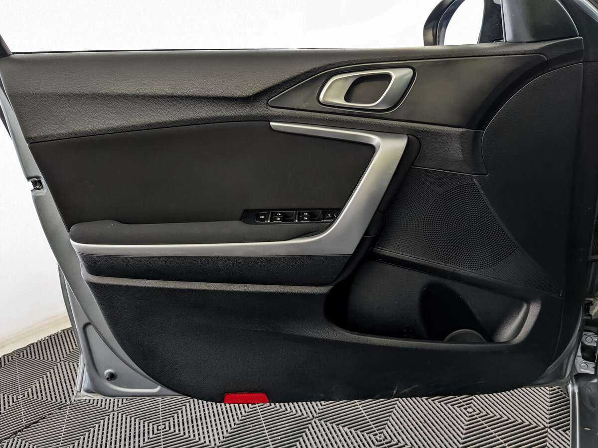 Б/У Киа Сид 2019 года. Фото: #14