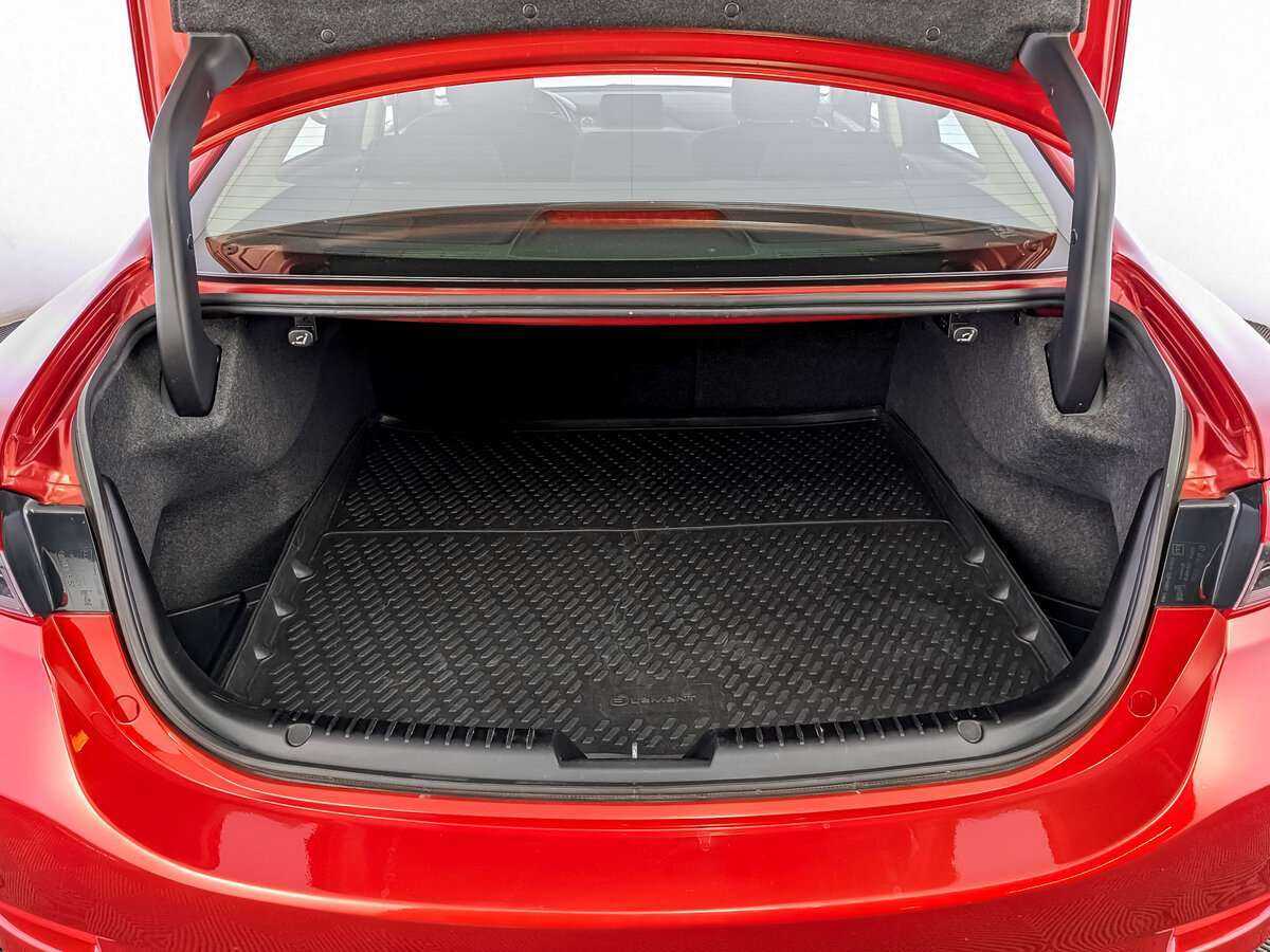 Б/У Мазда 6 2018 года. Фото: #9