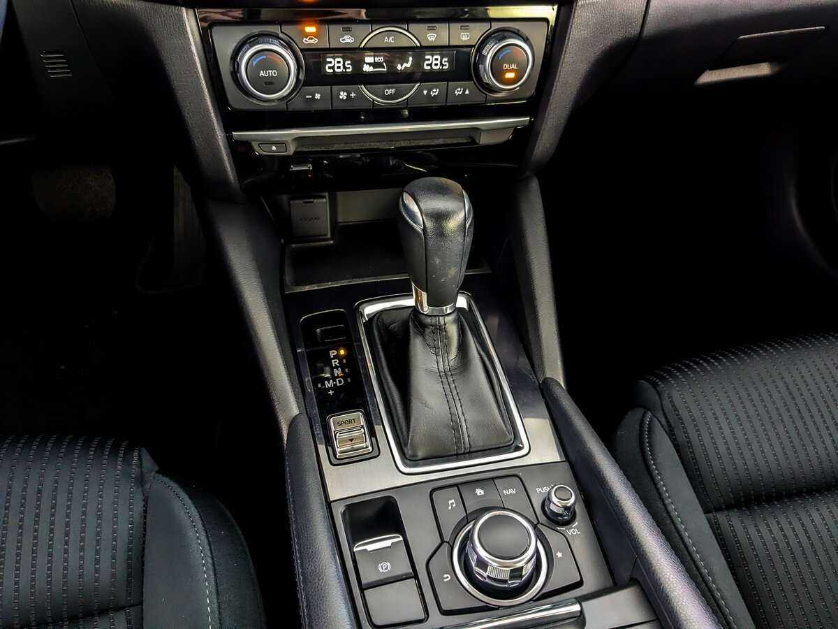 Б/У Мазда 6 2018 года. Фото: #24