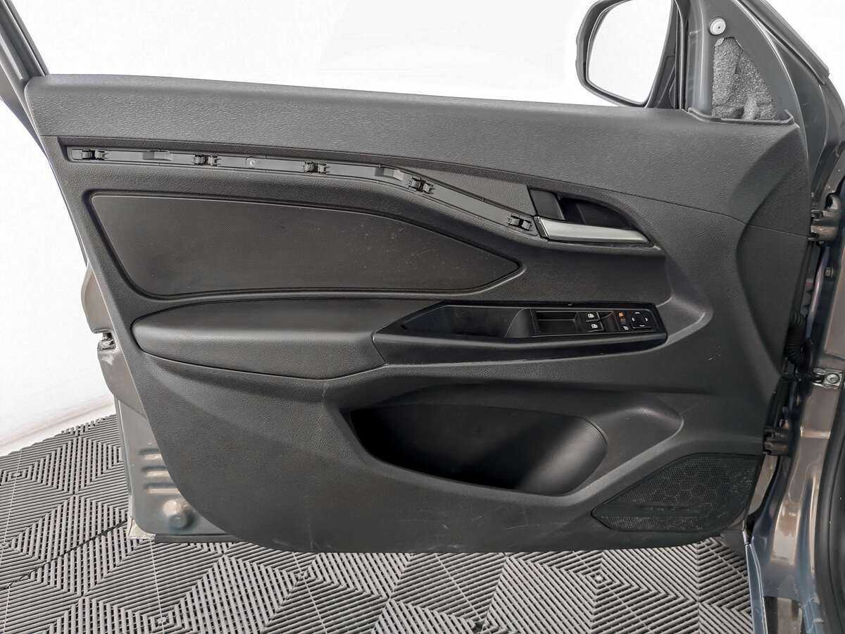 Lada (ВАЗ) Vesta 2018 года с пробегом. Фото: #14